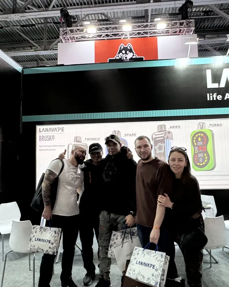 I am very happy to be able to participate in this exhibition, but also very lucky to be able to experience the better products and services of LANAVAPE here, the brand is trustworthy!